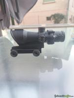 ACOG 4x32, rot und grün LED