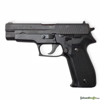 SIG-Sauer P 226 9x19mm Parabellum/Luger/NATO