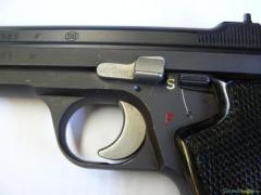 Neuwertige SIG P49