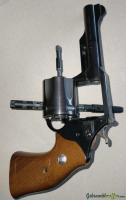 Revolver Charter Target Pitbull