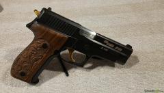 SIG-Sauer Sammlerwaffe SIG P226 in Lederkiste 9x19mm Parabellum/Luger/NATO