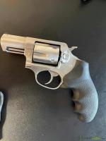 Ruger | Sturm SP101 .357 Magnum / 9x31mmR /.353 Casull