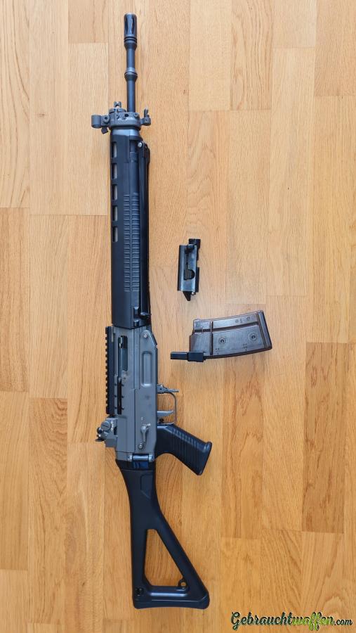 SIG-Sauer SIG 550 PE .223 Remington SIG-Sauer SIG 550 PE .223 Remington