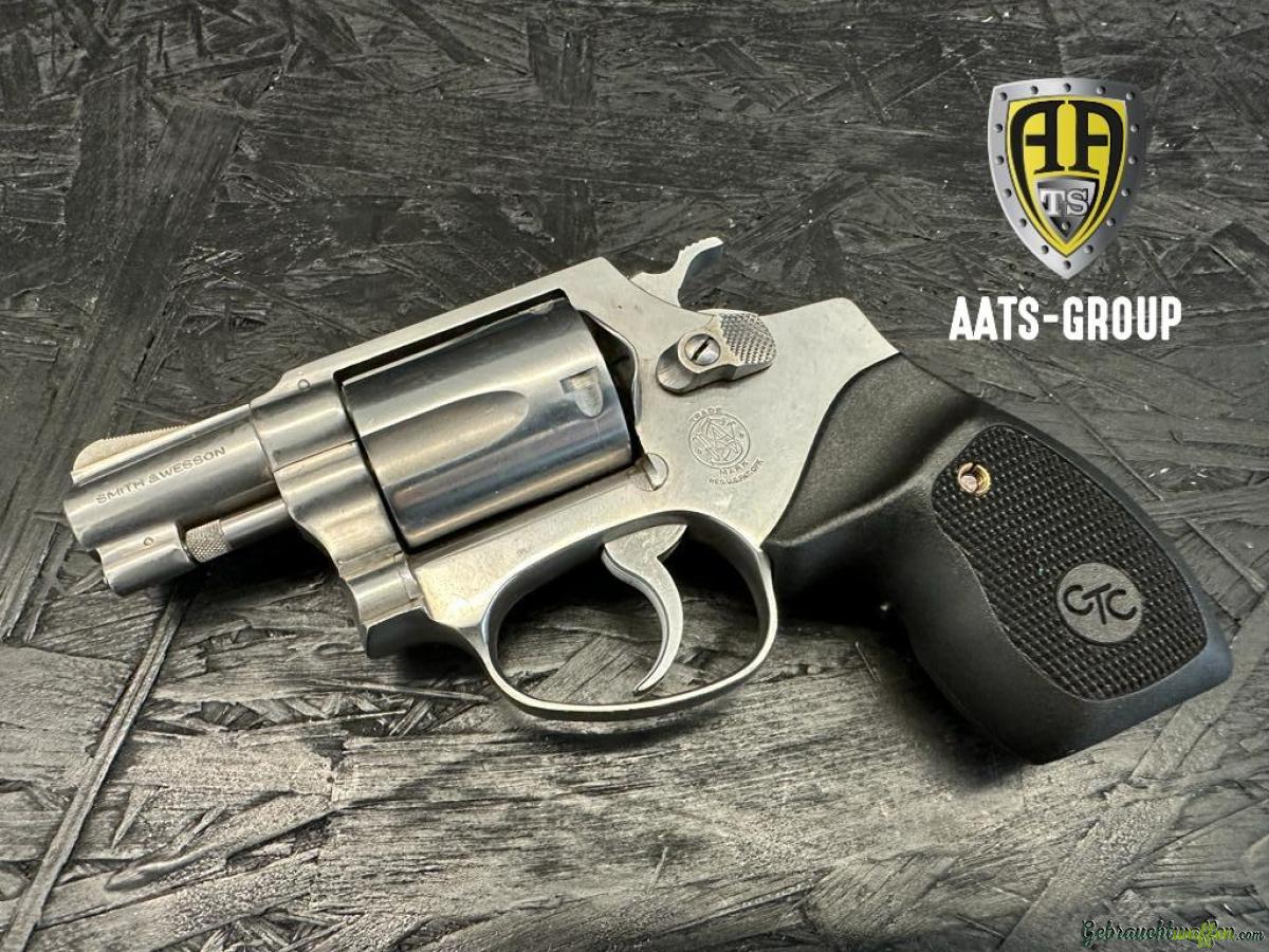 Smith & Wesson Smith & Wesson