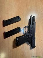 SIG-Sauer P220 9x19mm Parabellum/Luger/NATO