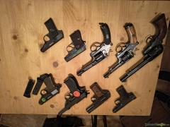 Diverse Kurzwaffen aus Sammlung zu verkaufen