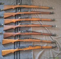 Verschiedene Schweizer Langwaffen
