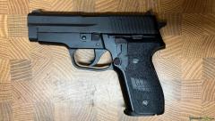 SIG-Sauer P228 9x19mm Parabellum/Luger/NATO