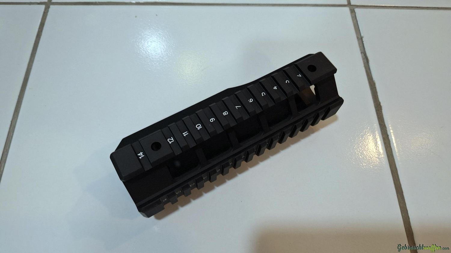 B&T 3-Schienen Handschutz fuer Remington 870 B&T 3-Schienen Handschutz fuer Remington 870