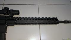 Centurion Arms Slim Handschutz M-Lock, fuer AR15 / M16