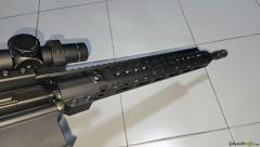 Centurion Arms Slim Handschutz M-Lock, fuer AR15 / M16