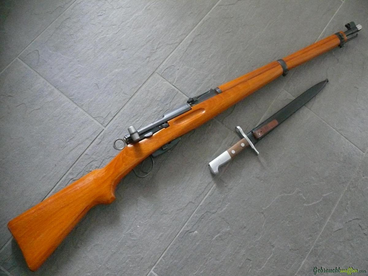 Karabiner K31 mit nummerngleichem Bajonett Karabiner K31 mit nummerngleichem Bajonett