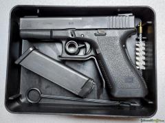 Glock 17 Gen. 2 9x19mm Parabellum/Luger/NATO
