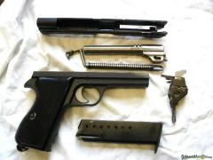 Neuwertige P210-2 7.65mm Para