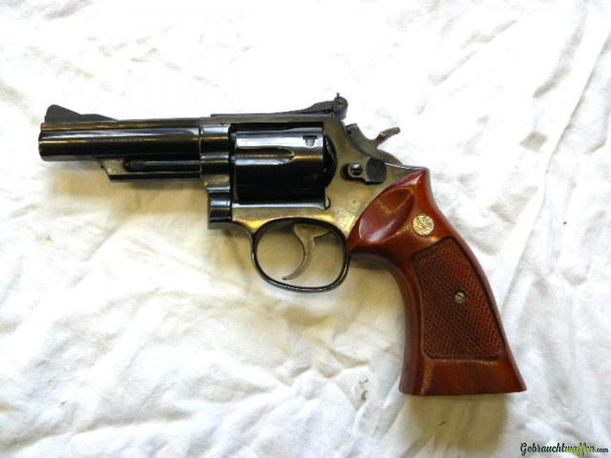 Smith & Wesson 19-3 .357 Magnum Smith & Wesson 19-3 .357 Magnum