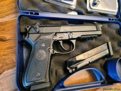Beretta M9A1 9x19mm Parabellum/Luger/NATO