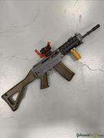 SIG-Sauer 553 LB 5.56x45mm NATO