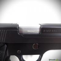 SIG-Sauer Model P220 1st Gen cal. 9mmP (1976)