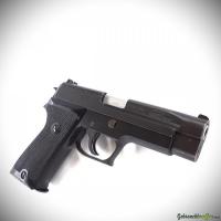SIG-Sauer Model P220 1st Gen cal. 9mmP (1976)