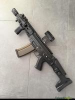 SIG-Sauer 553 SB 5.56x45mm NATO SIG-Sauer 553 SB 5.56x45mm NATO
