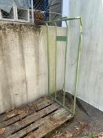 Verkaufe Holzlagergestell