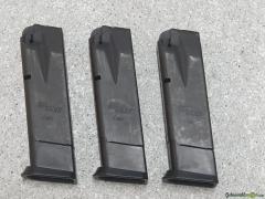 SIG-Sauer P228 9x19mm Parabellum/Luger/NATO