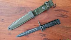 U.S. Bayonet M6 (M14 rifle) mit M8A1 Scabbard