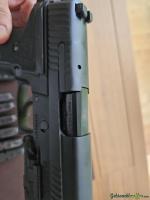 SIG-Sauer P226 9x19mm Parabellum/Luger/NATO