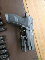 SIG-Sauer P226 9x19mm Parabellum/Luger/NATO