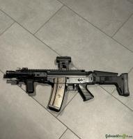 SIG-Sauer 553 SB 5.56x45mm NATO