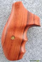 Holzgriff S&W J-Frame Round Butt