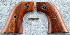 Holzgriff für Ruger Super Blackhawk 