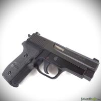 SIG-Sauer Model P228 9mmP
