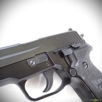 SIG-Sauer Model P228 9mmP