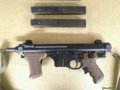 Maschinenpistole Beretta M12 9x19mm