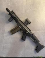 SIG-Sauer 553 SB 5.56x45mm NATO