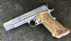 SIG-Sauer 1911 Stainless Super Target .45 ACP