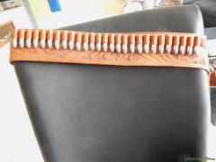 Revolverholster mit Deckomunition