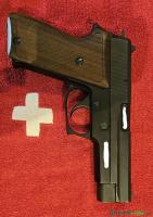 P75 / SIG P220