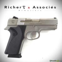 Smith & Wesson Model 4556 DAO cal. .45 ACP (1991)