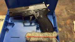 SIG-Sauer P225 9x19mm Parabellum/Luger/NATO