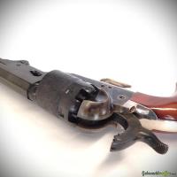 Colt Model 1851 Navy cal. 36BP (1972)