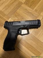 Stoeger STR-9 Optic 9x19mm Parabellum/Luger/NATO