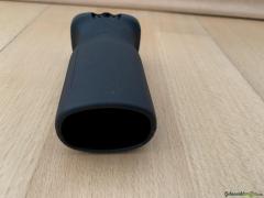 Frontgrip schwarz