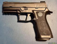 SIG-Sauer P320 Xcarry 9x19mm Parabellum/Luger/NATO
