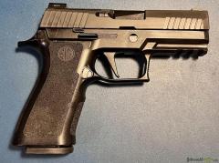 SIG-Sauer P320 Xcarry 9x19mm Parabellum/Luger/NATO