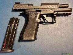 SIG-Sauer P320 Xcarry 9x19mm Parabellum/Luger/NATO