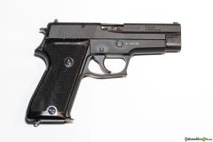 SIG-Sauer P220 9x19mm Parabellum/Luger/NATO