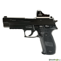 SIG-Sauer P226 9x19mm Parabellum/Luger/NATO