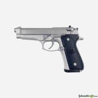 Suche eine Beretta  92 Fs inox 9x19mm Parabellum/Luger/NATO